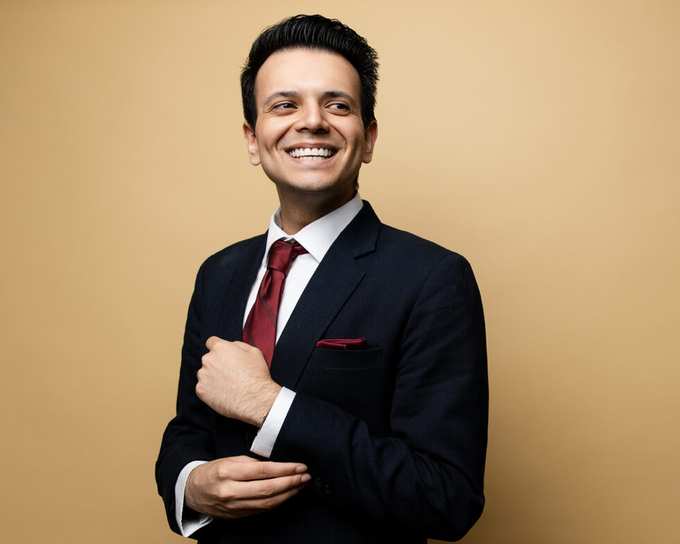 What to Wear for Corporate Headshots & Portraits: The Ultimate Guide