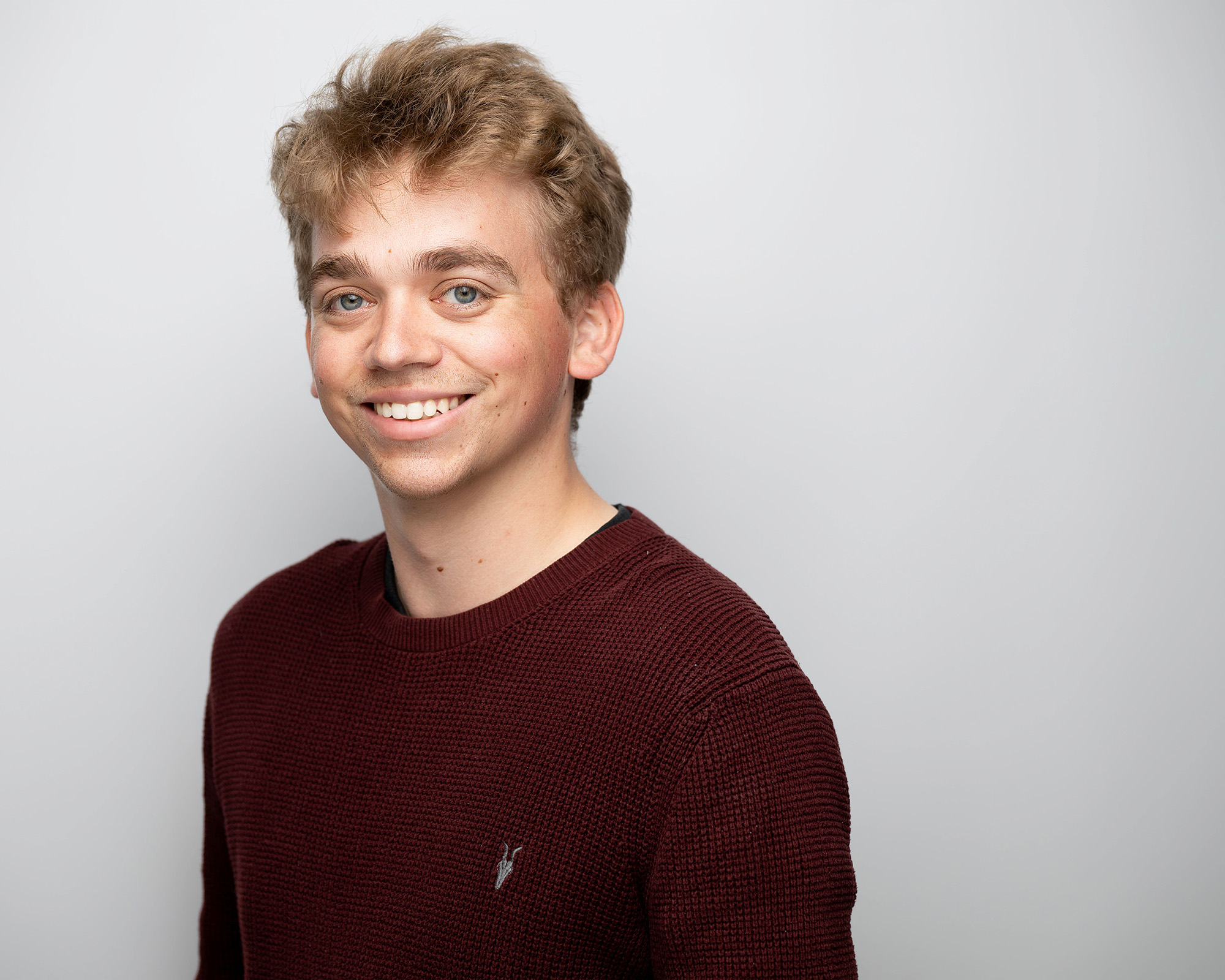 Headshot Lounge Sample Images